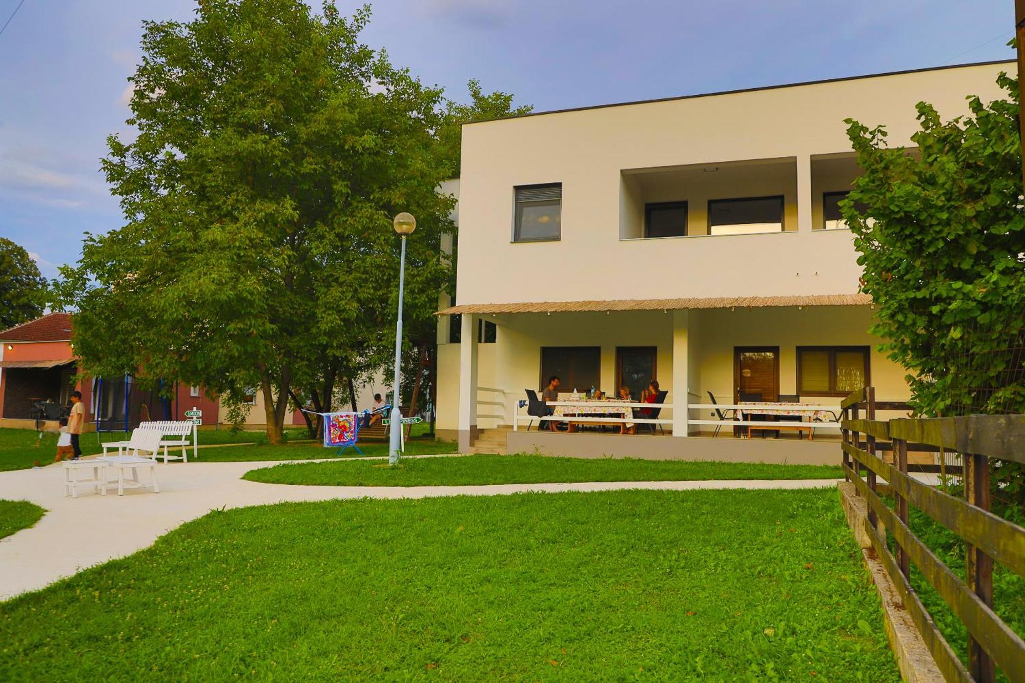 Holiday Homes Pozitiva Bihać Εξωτερικό φωτογραφία