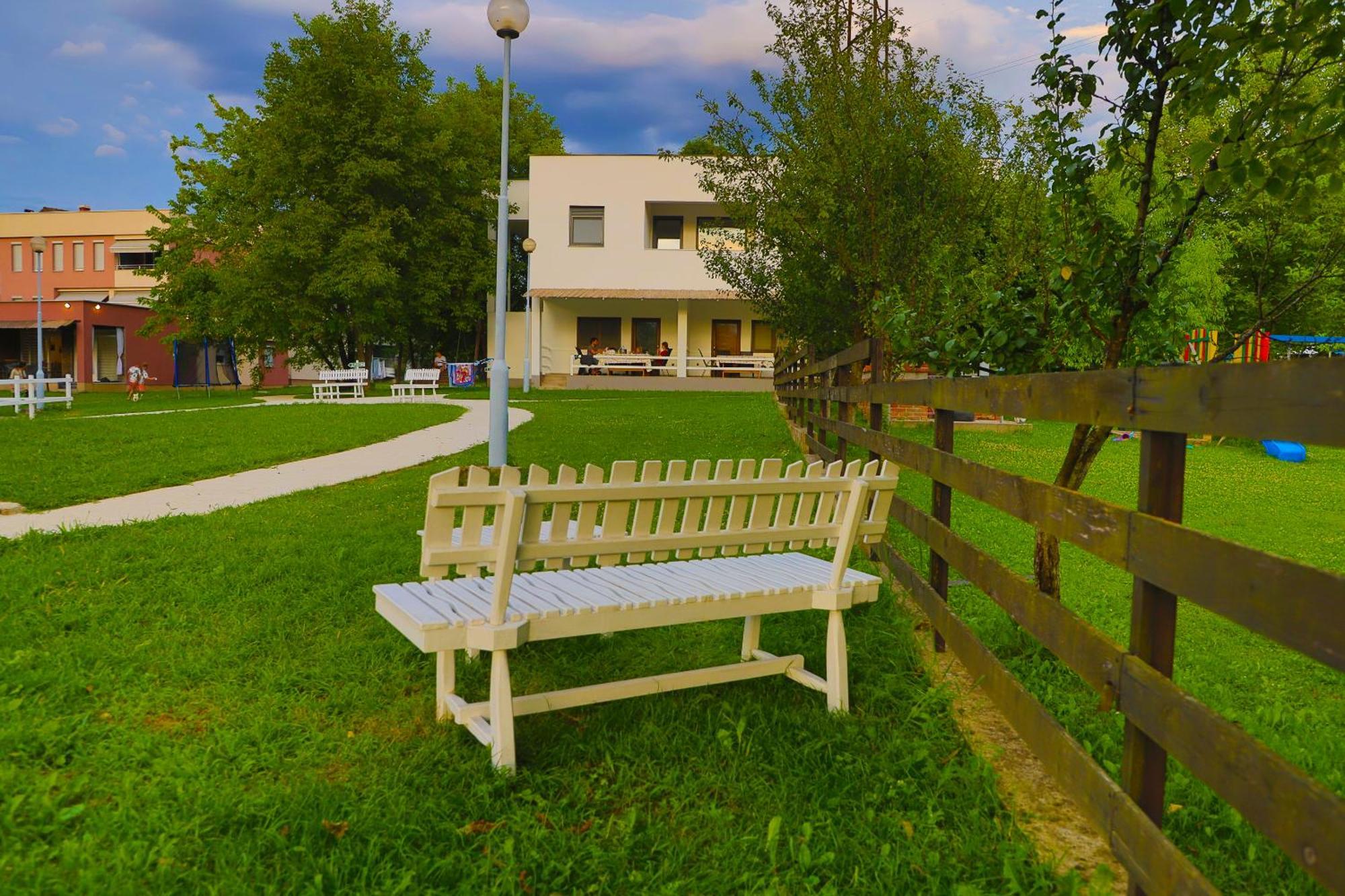Holiday Homes Pozitiva Bihać Εξωτερικό φωτογραφία