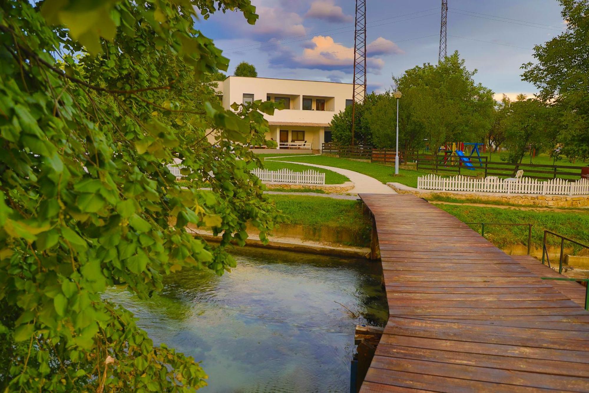 Holiday Homes Pozitiva Bihać Εξωτερικό φωτογραφία