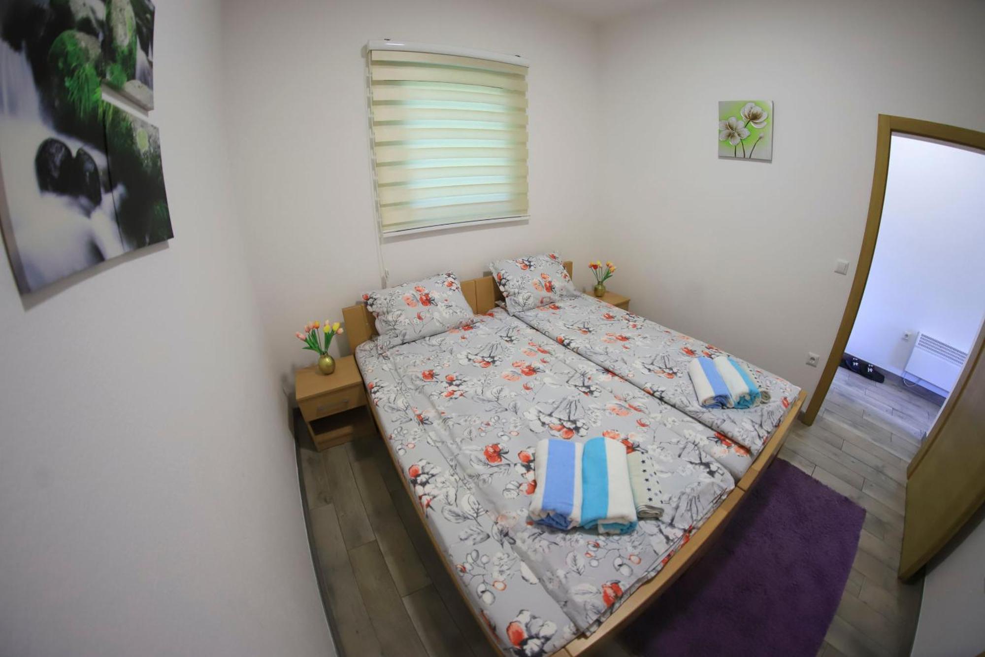 Holiday Homes Pozitiva Bihać Δωμάτιο φωτογραφία