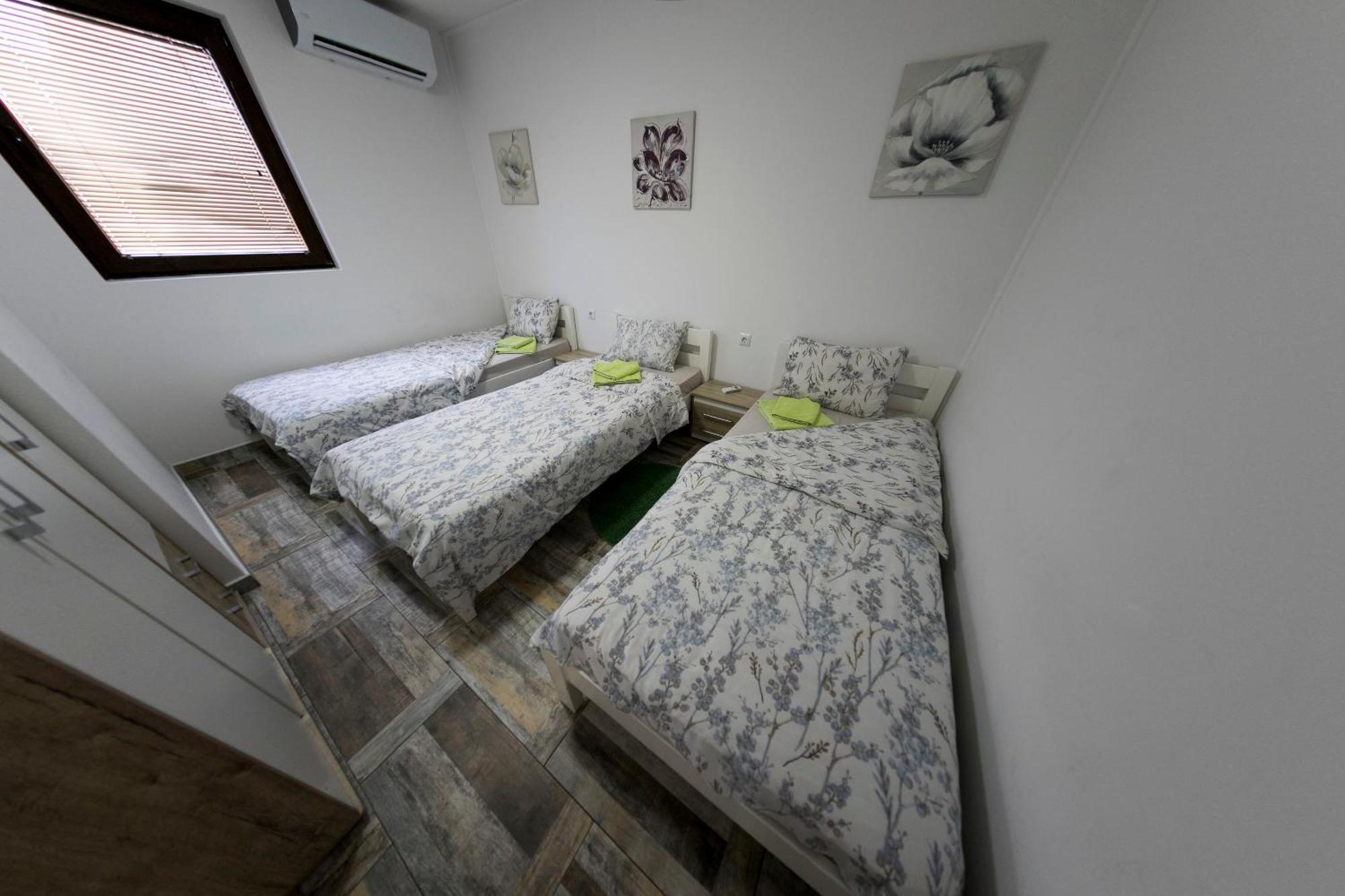 Holiday Homes Pozitiva Bihać Δωμάτιο φωτογραφία