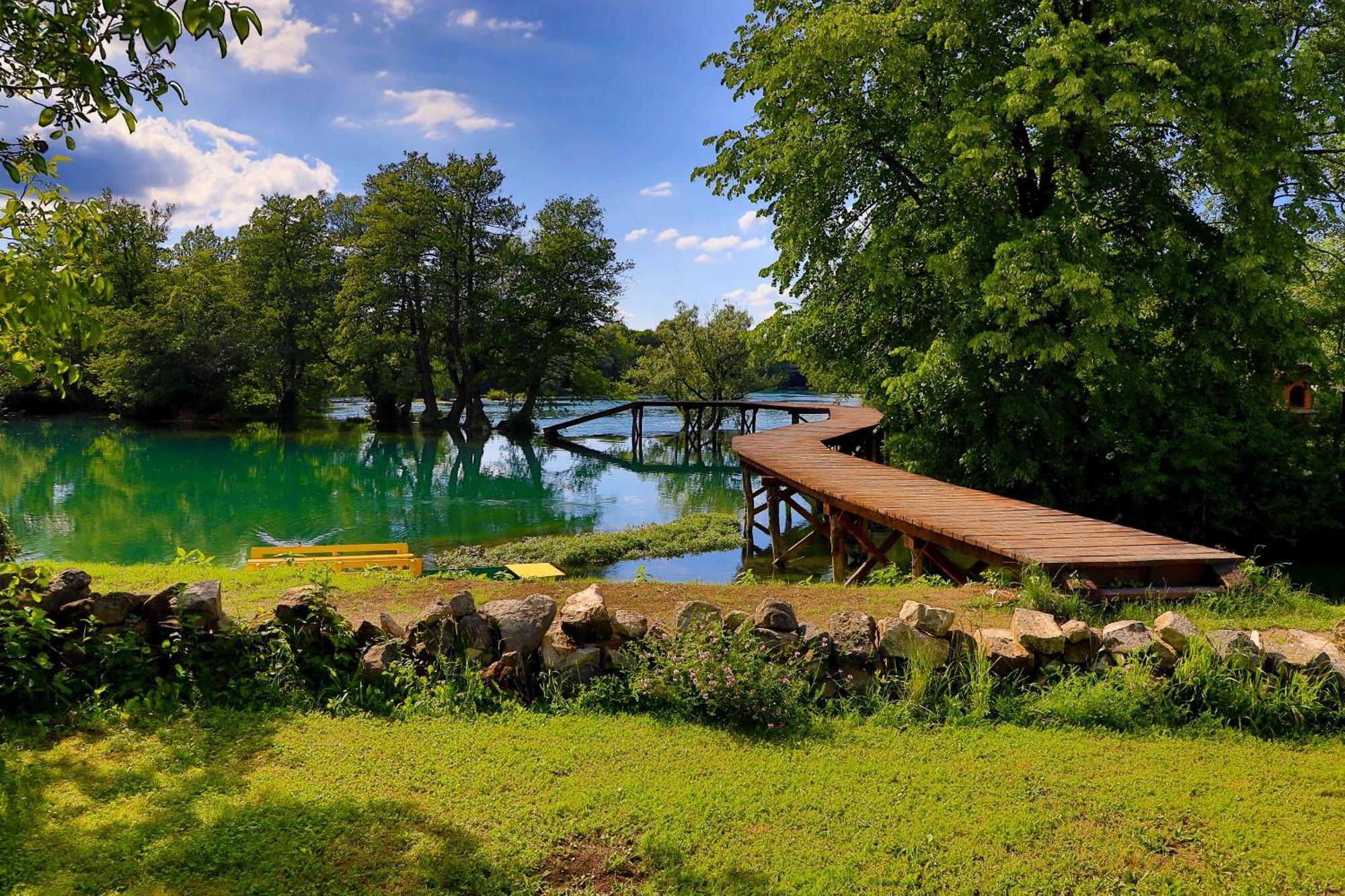 Holiday Homes Pozitiva Bihać Δωμάτιο φωτογραφία